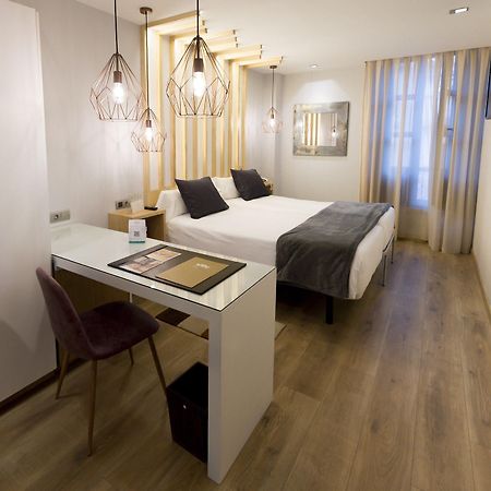 Hotel Fruela โอเบียโด ภายนอก รูปภาพ