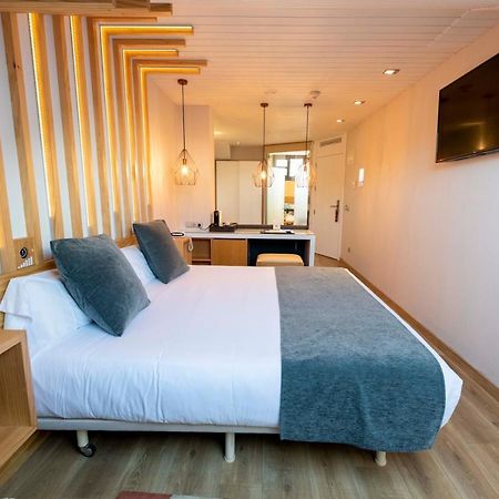 Hotel Fruela โอเบียโด ภายนอก รูปภาพ