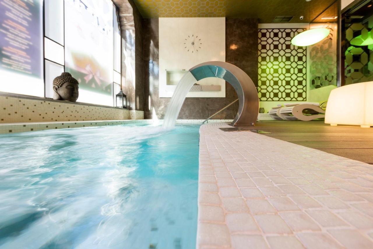 Hotel Fruela โอเบียโด ภายนอก รูปภาพ