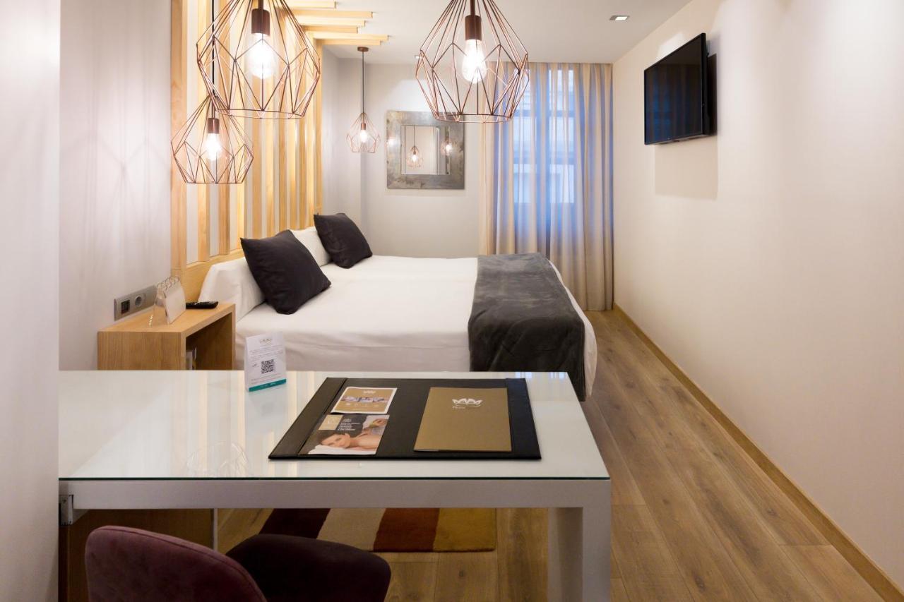 Hotel Fruela โอเบียโด ภายนอก รูปภาพ
