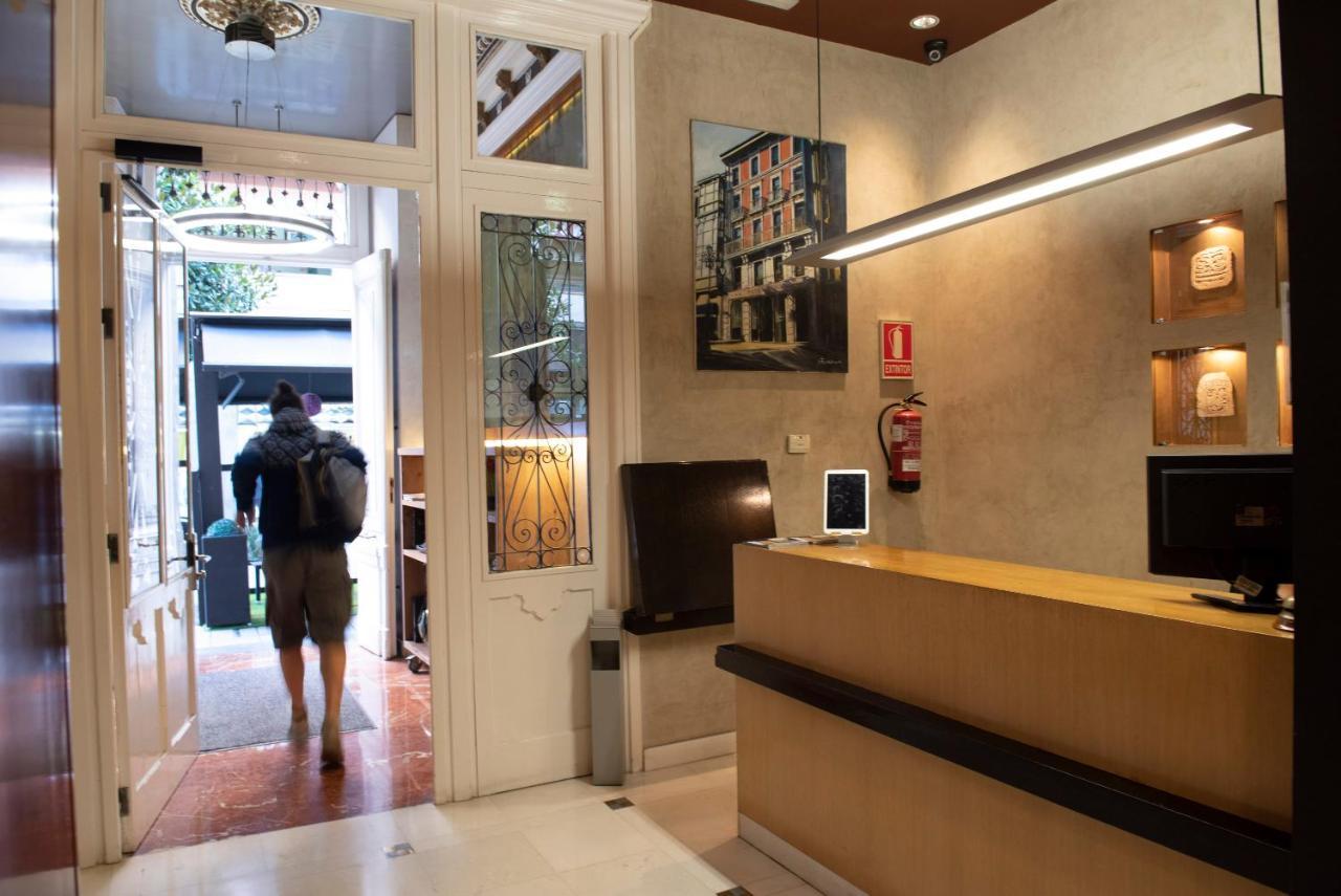 Hotel Fruela โอเบียโด ภายนอก รูปภาพ