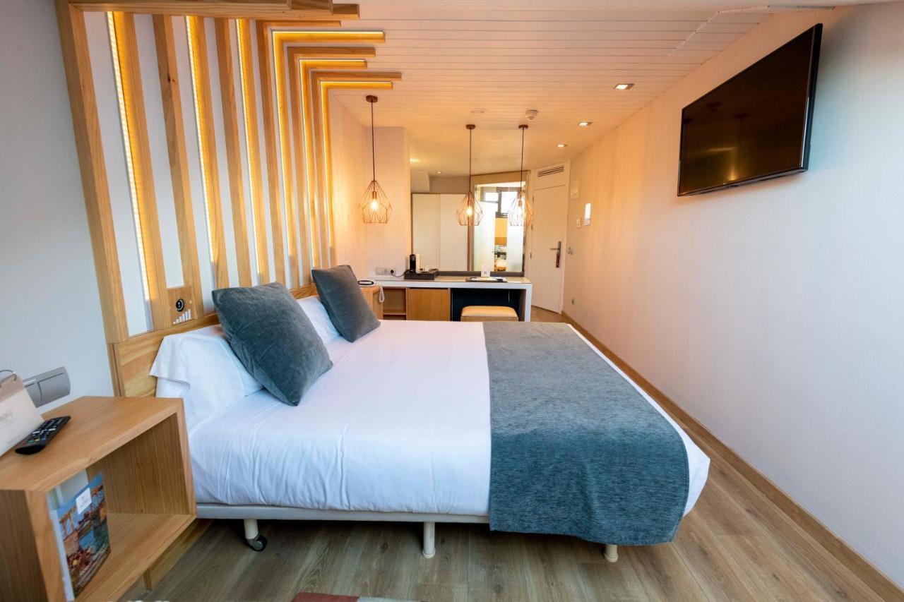 Hotel Fruela โอเบียโด ภายนอก รูปภาพ